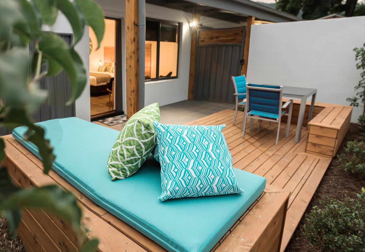 Bright Colonial Motel Exterior foto